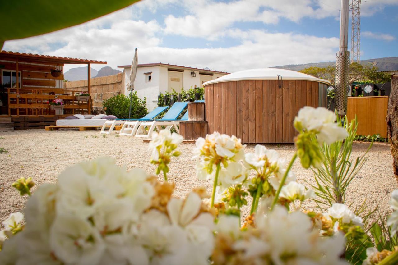 Lykke Suite Spa Sauna Piscina Y Jardin Buzanada Extérieur photo